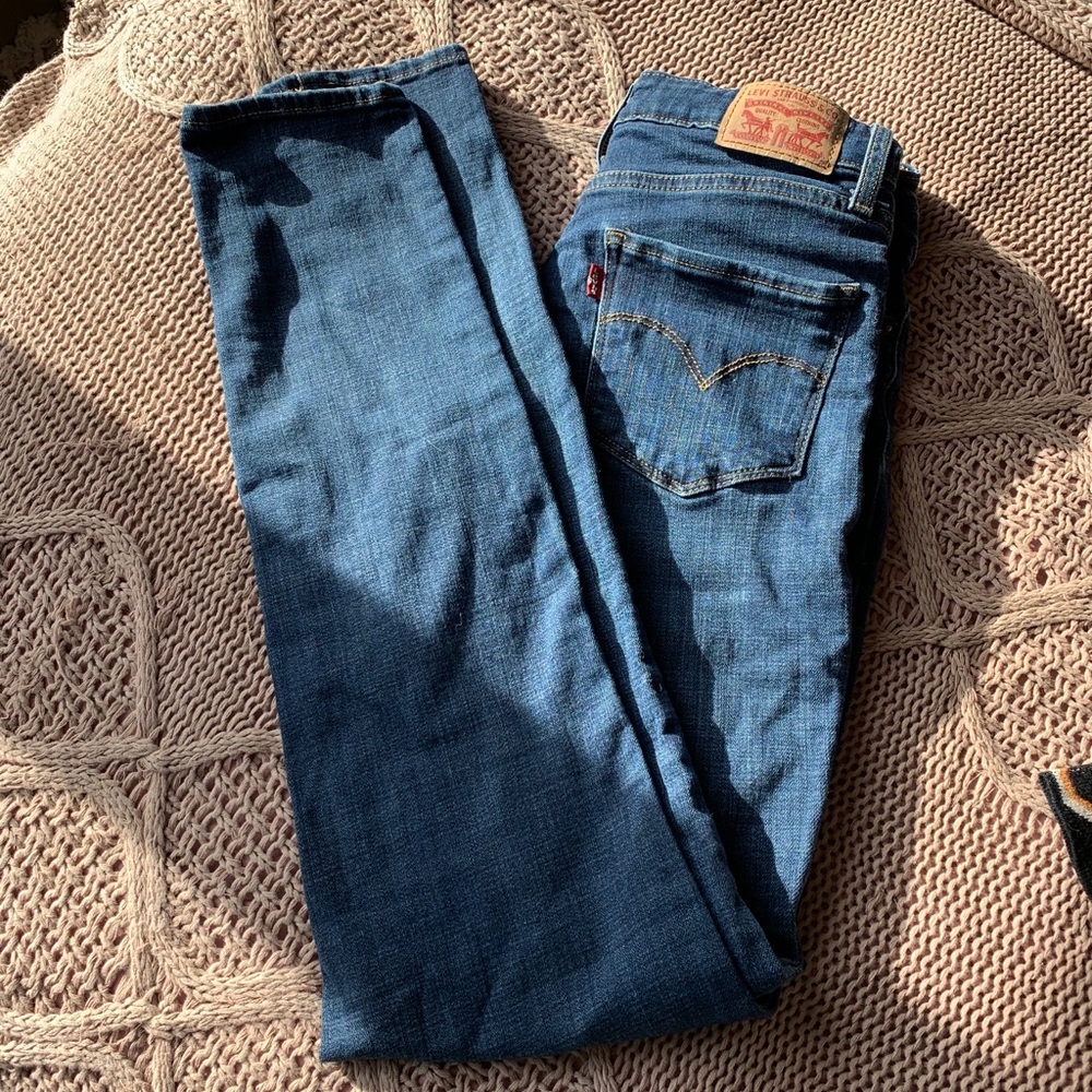 NWOT Levi’s 721 high rise skinny jeans size 27